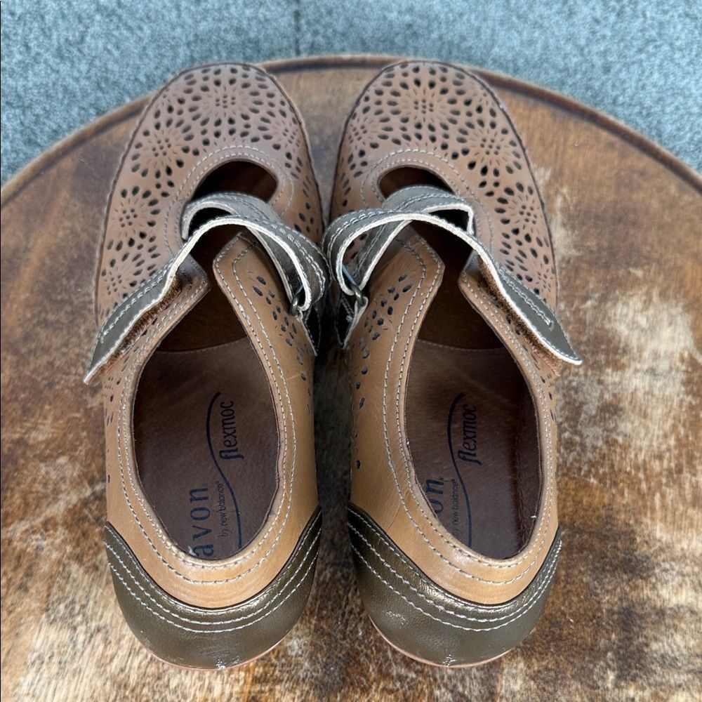Aravon Shoes Wm 8D Brown Leather Mary Jane Kitten Heel Loafers New Balance - Picture 7 of 15